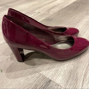 Lauren Ralph Lauren Maroon wine heels leather